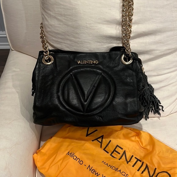 Valentino, black, leather shoulder bag with chain - Picture 1 of 9